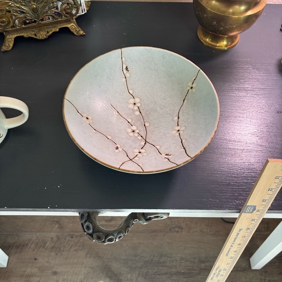 Japense Sakura Hand-Painted Cherry Blossom Ceramic Bowl Pale blue - Picture 8 of 8